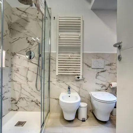 Suzzani 273 - Interno B1 Milano