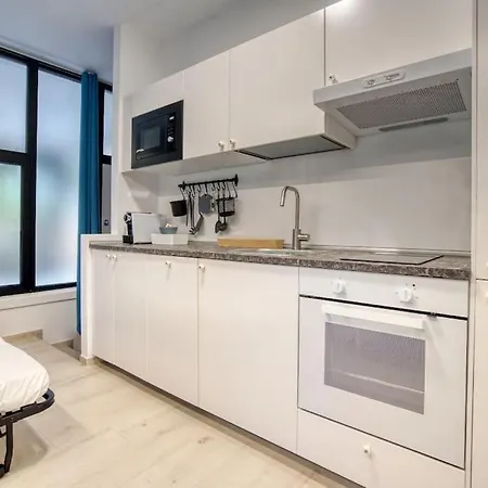 Suzzani 273 - Interno B1 Milano